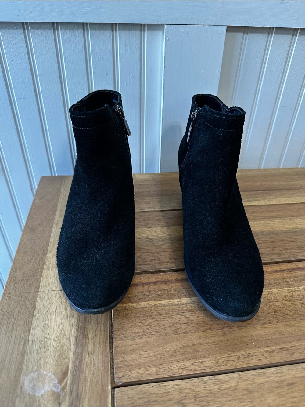BLONDO BLACK SUEDE WATERPROOF ANKLE BOOTIES size 10